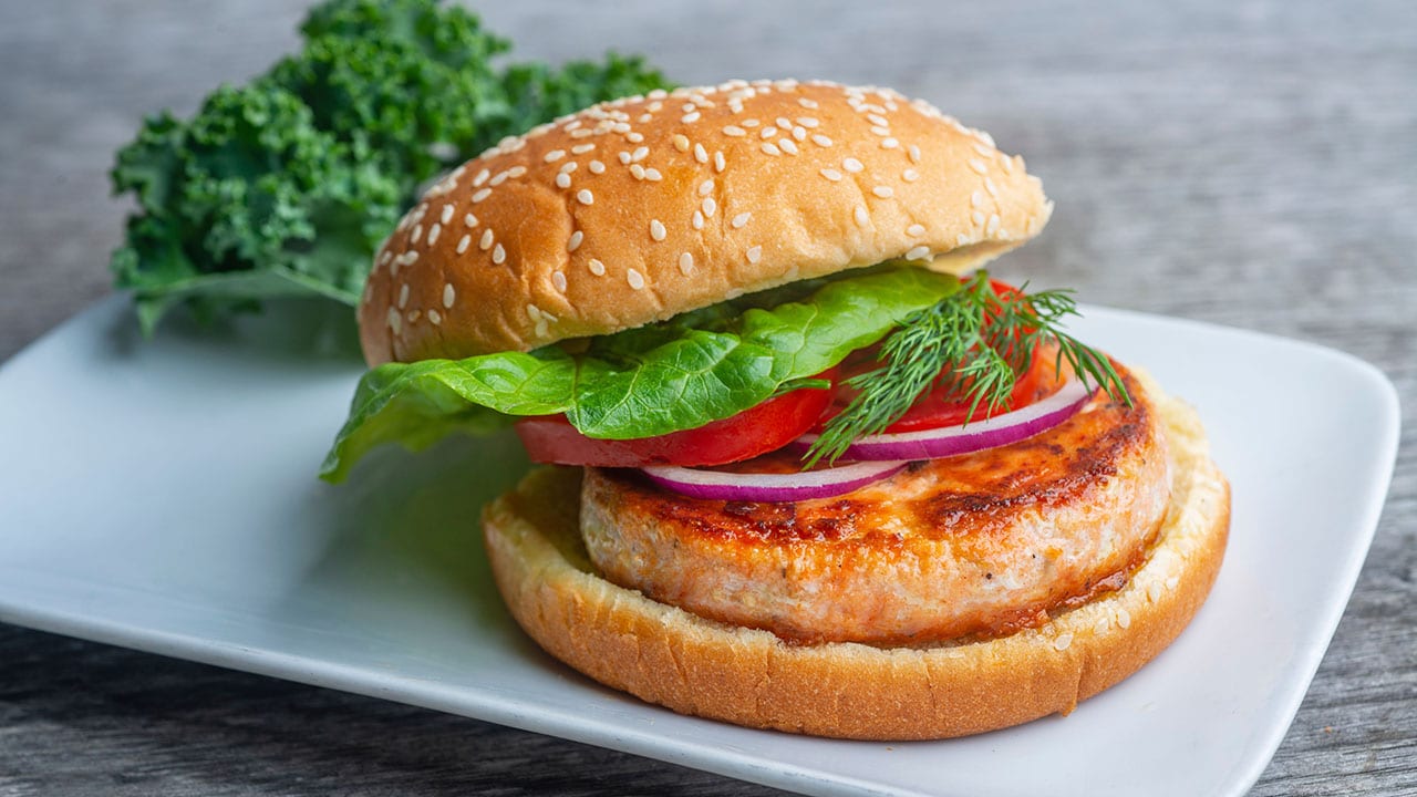 how-to-cook-frozen-salmon-burgers