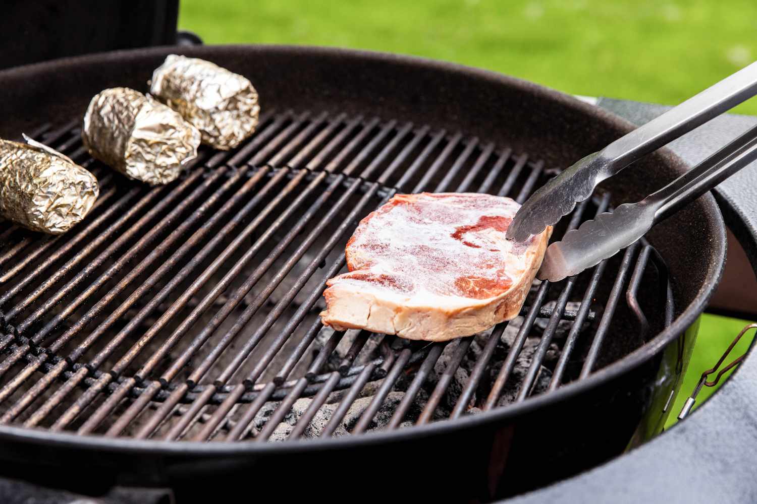 How To Cook Frozen Steak On Grill 