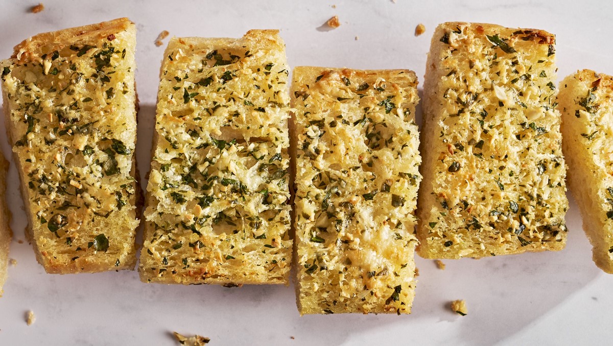 how-to-cook-garlic-bread-from-store
