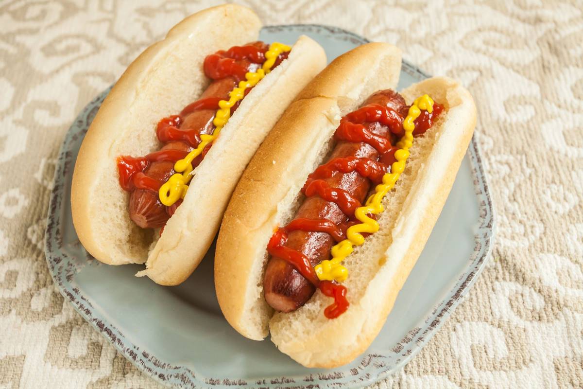how-to-cook-hot-dog-in-microwave