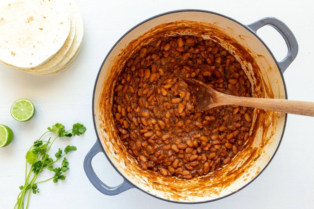 how-to-cook-pinto-beans-mexican-style