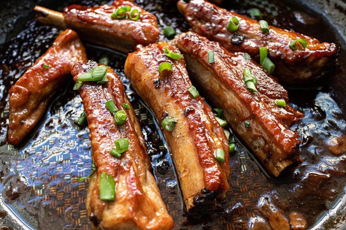 how-to-cook-pork-ribs-in-a-pan