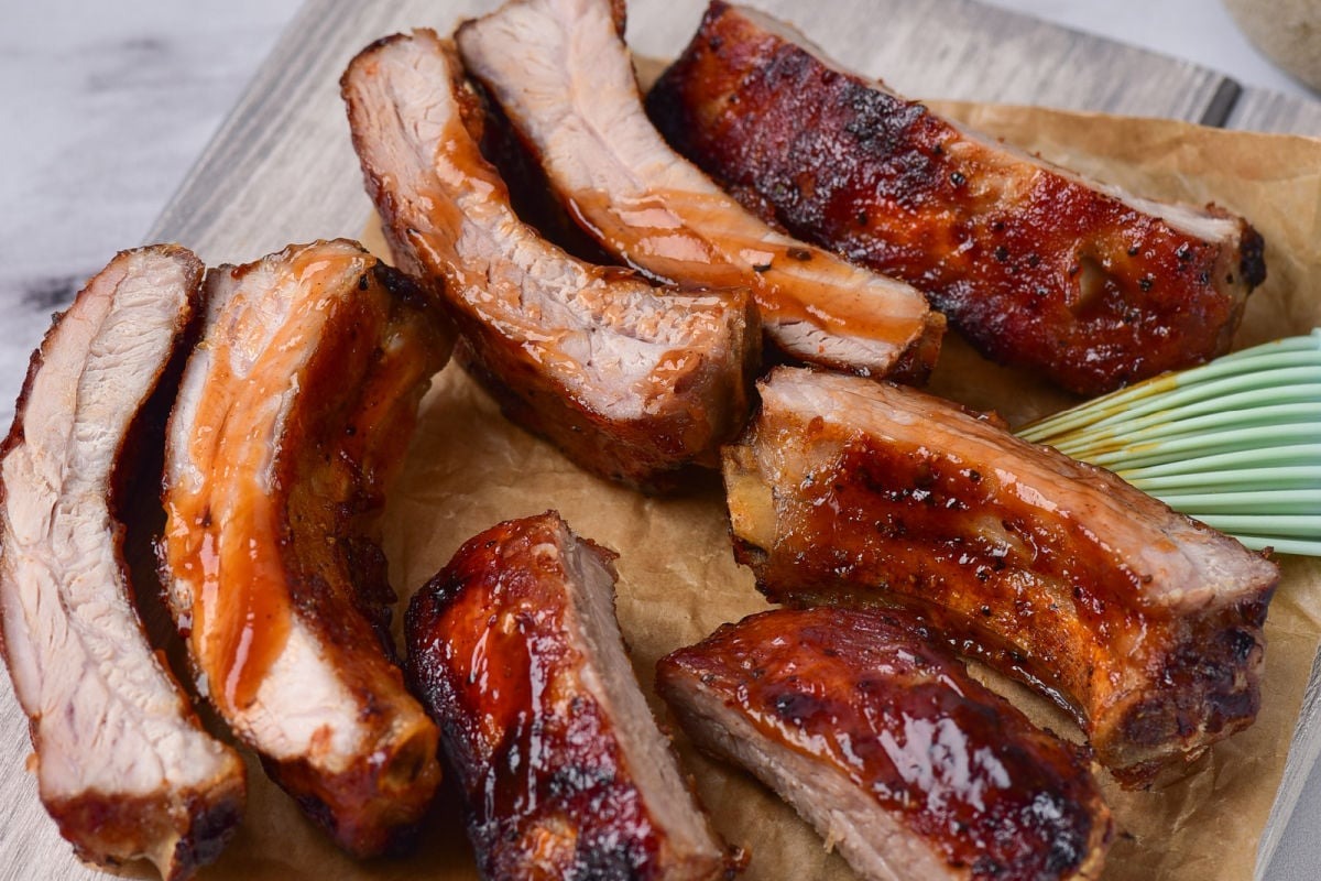 How Long to Cook Ribs in Ninja Air Fryer: Juicy and Finger-Licking Good!