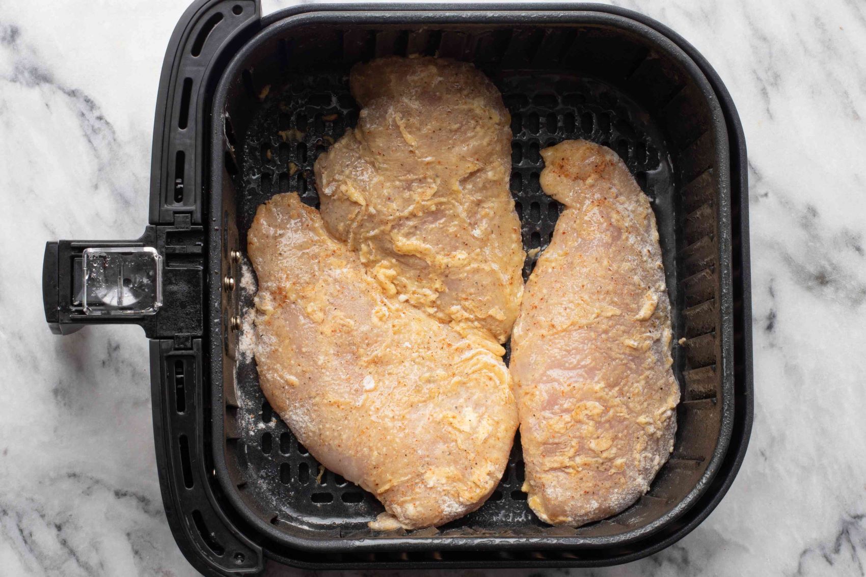 how-to-cook-raw-chicken-in-the-air-fryer
