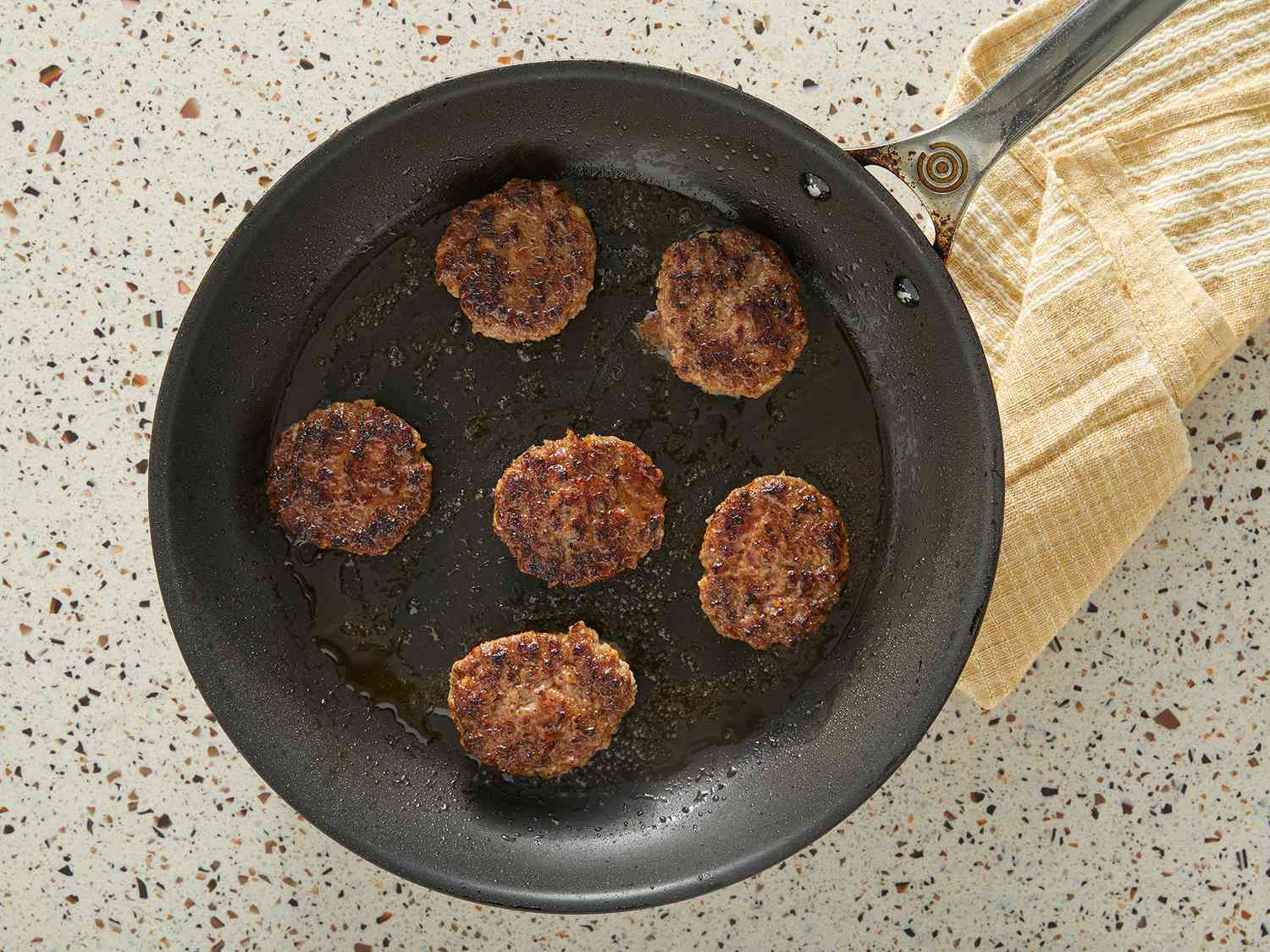 how-to-cook-sausage-patties-on-the-stove