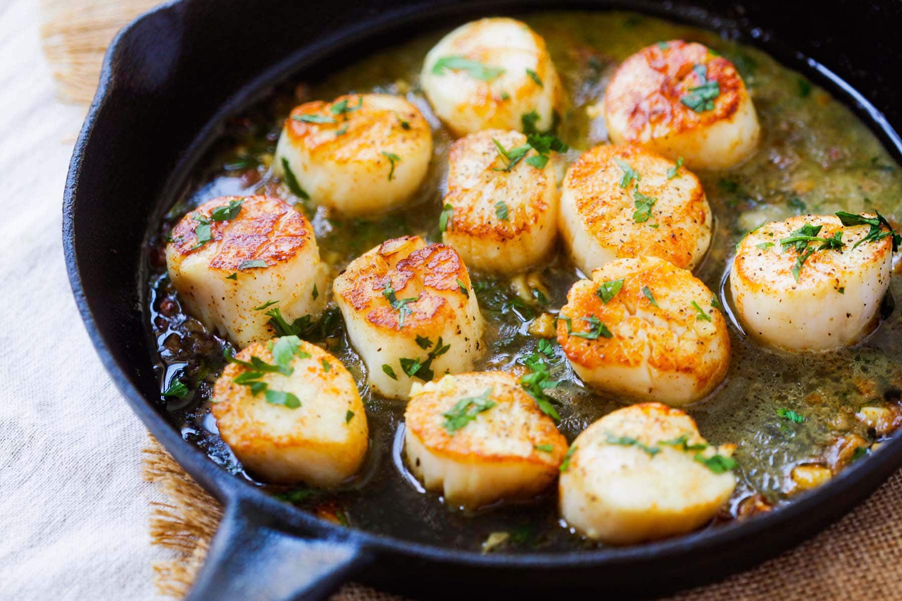 how-to-cook-scallops-on-the-stove