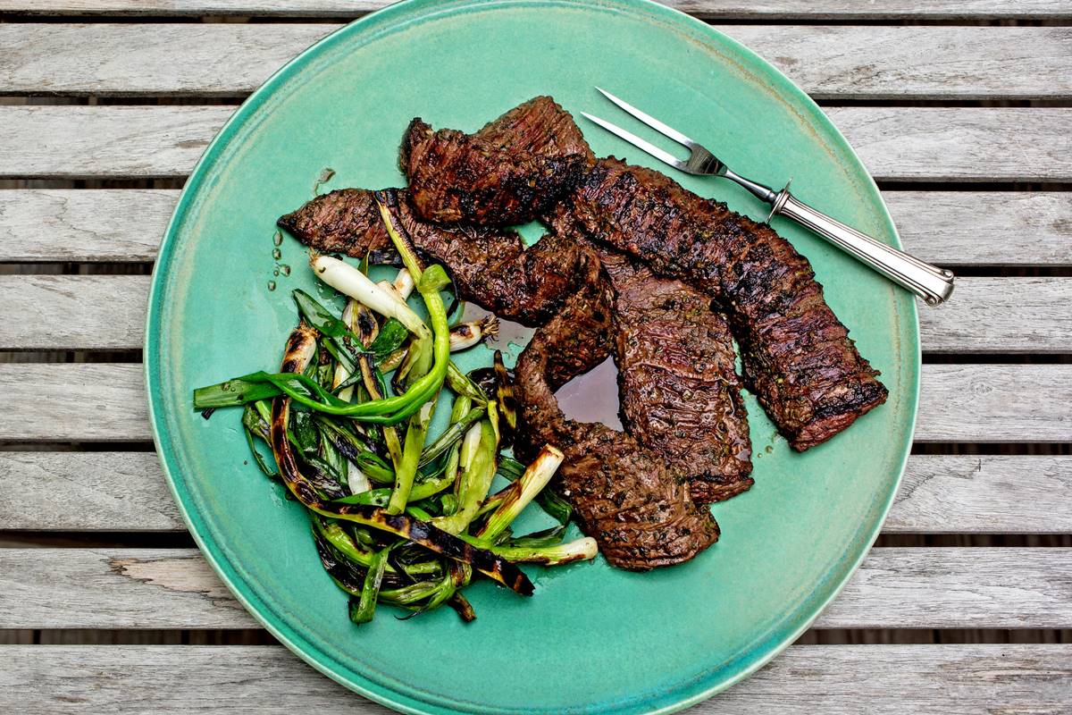 how-to-cook-skirt-steak-on-grill