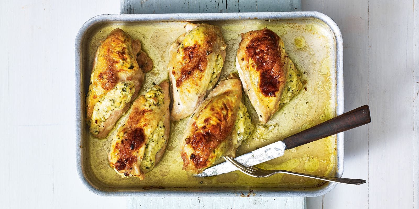 how-to-cook-stuffed-chicken-breast-in-oven