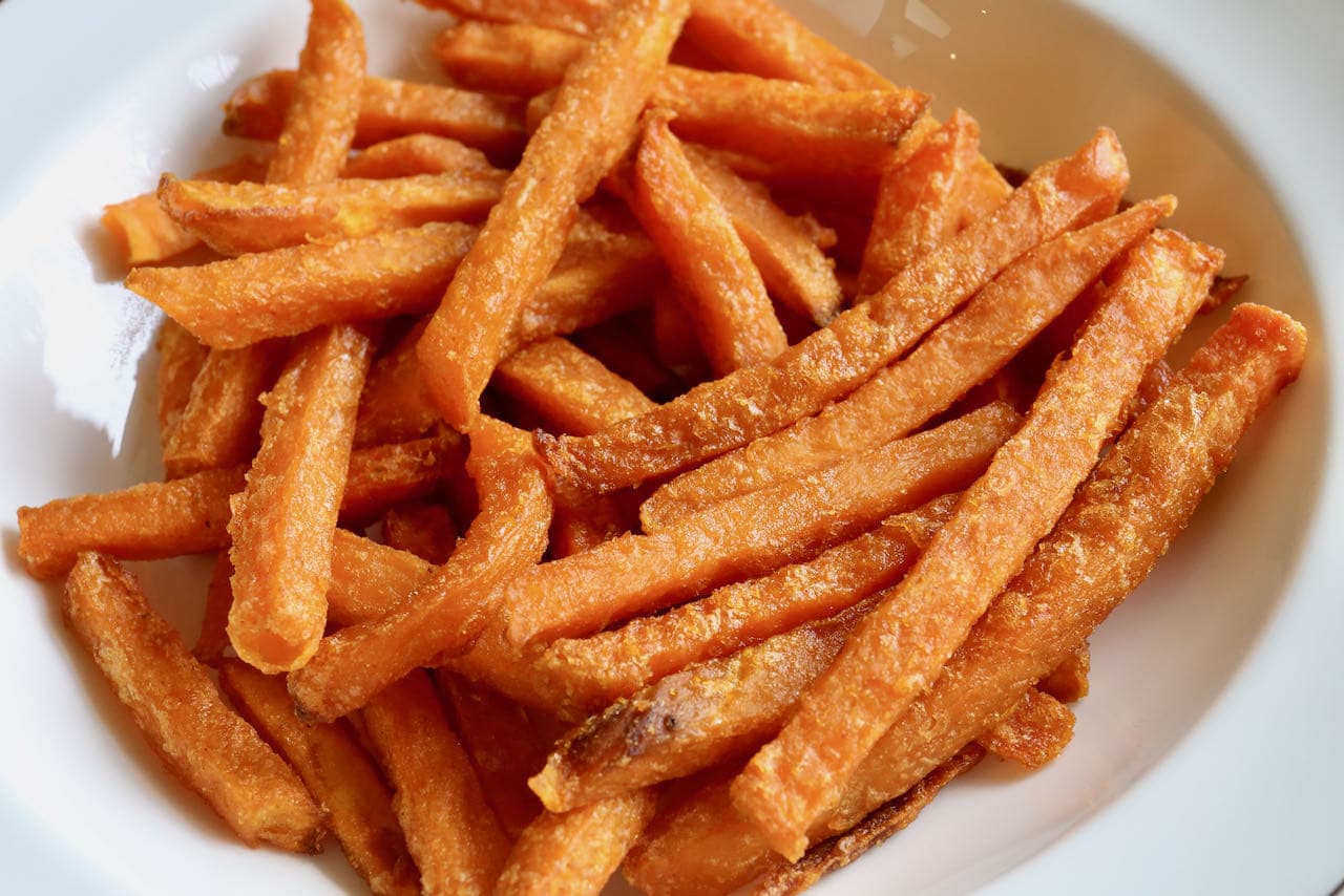 how-to-cook-sweet-potatoes-fries-in-air-fryer