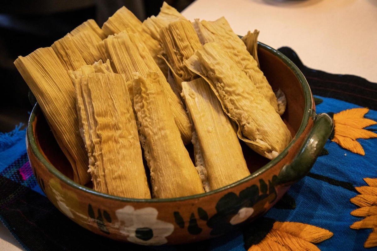 how-to-cook-tamales-in-microwave