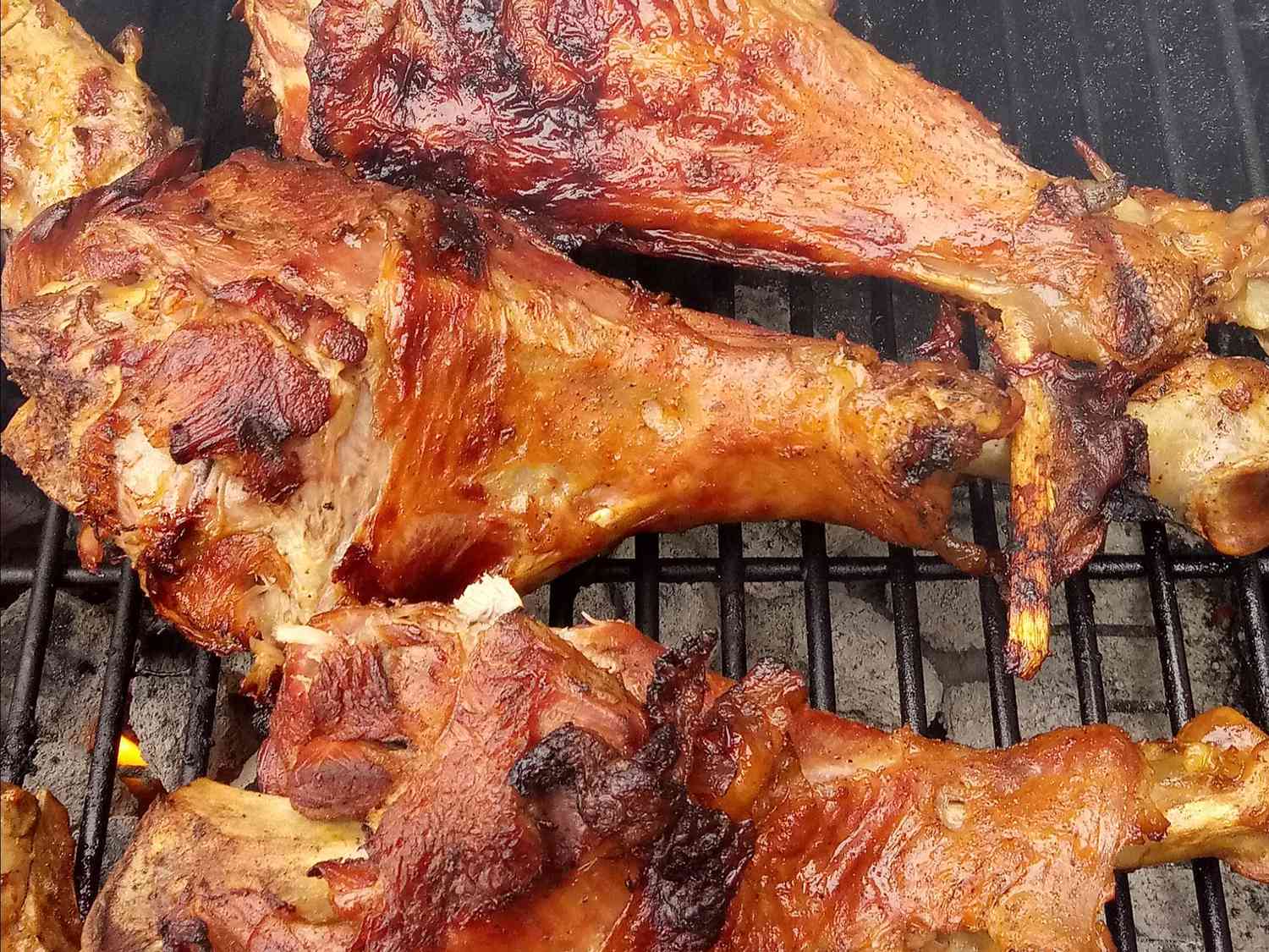 how-to-cook-turkey-legs-on-the-grill