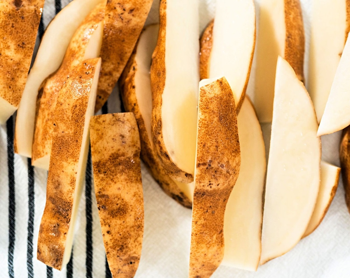 how-to-cut-1-2-inch-potato-wedges