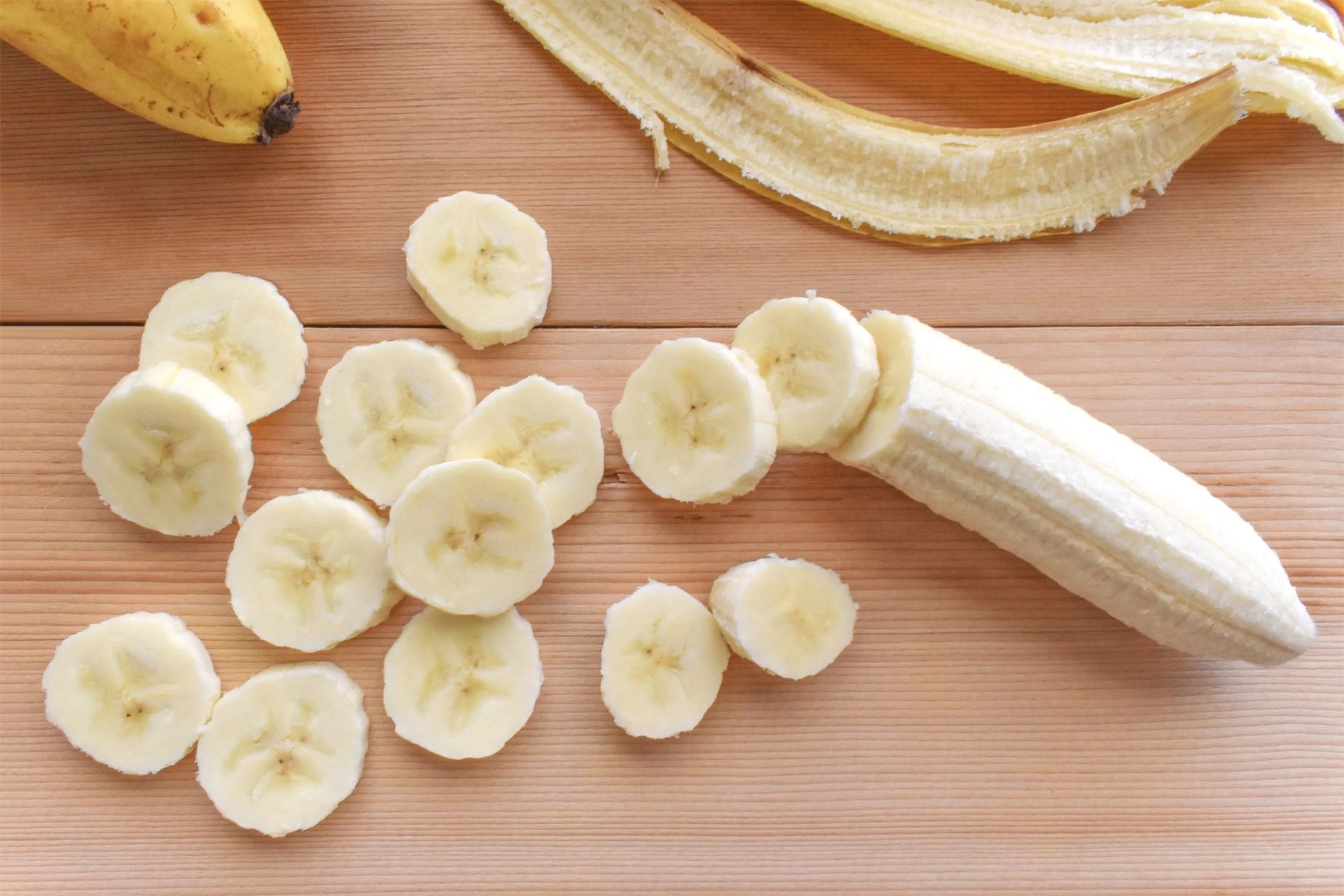how-to-cut-a-banana-for-a-9-month-old