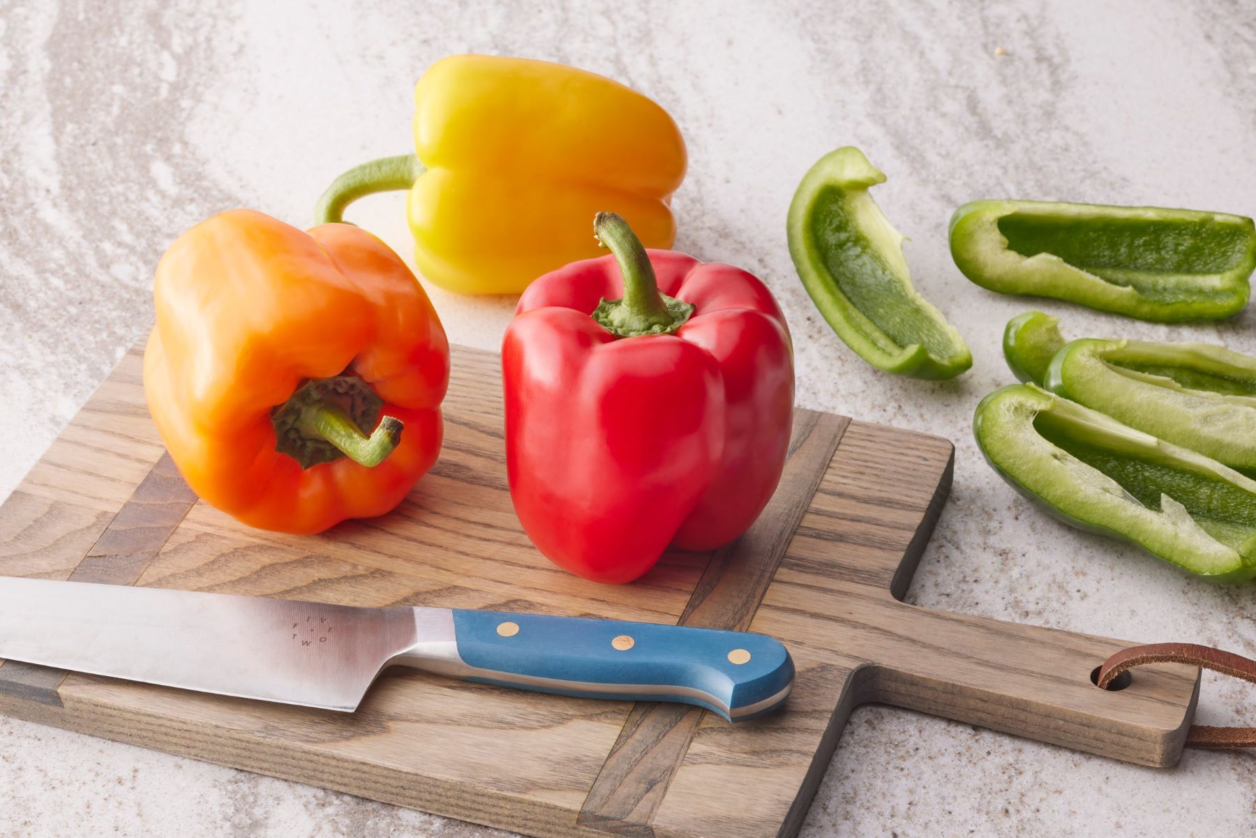 How To Cut A Sweet Pepper - Recipes.net