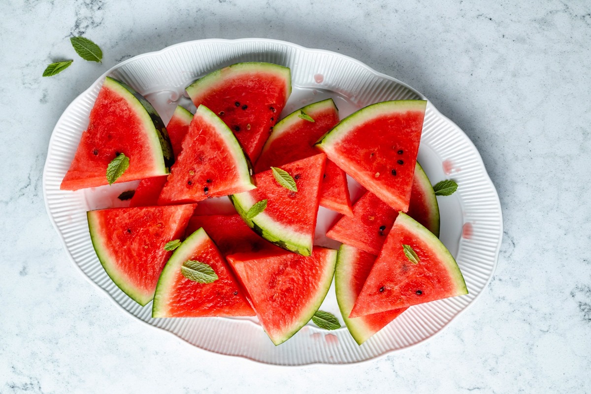 how-to-cut-a-watermelon-properly