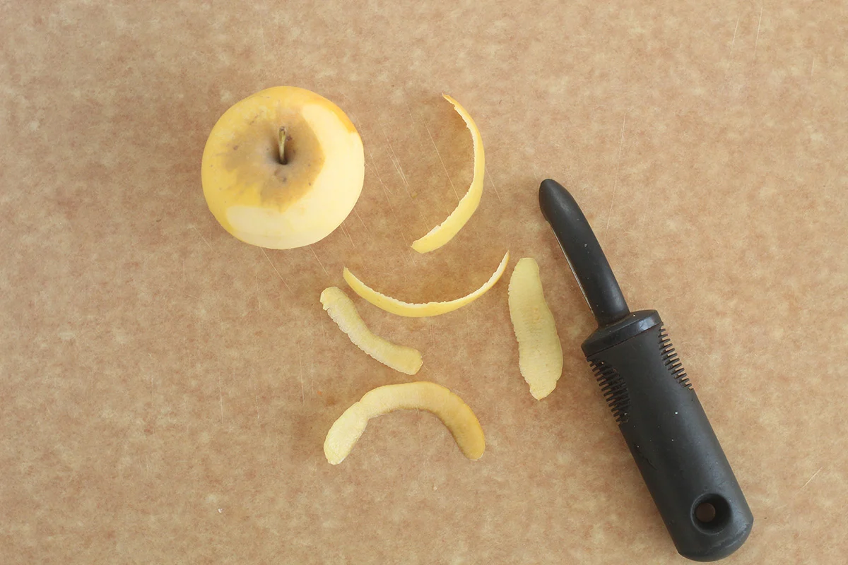 How To Cut Apples For 1 Year Old 