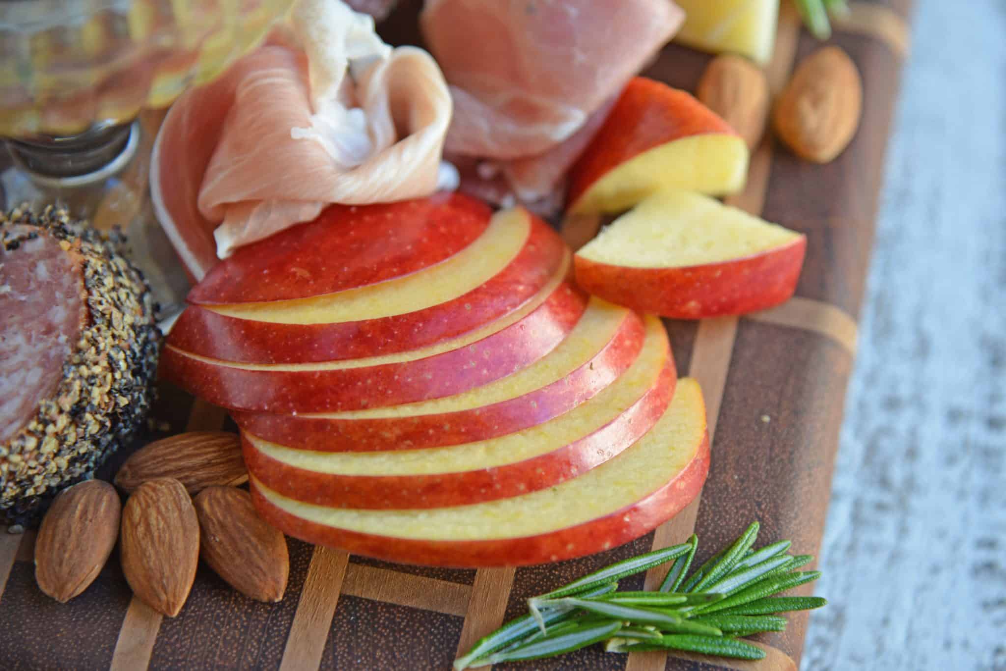 how-to-cut-apples-for-charcuterie