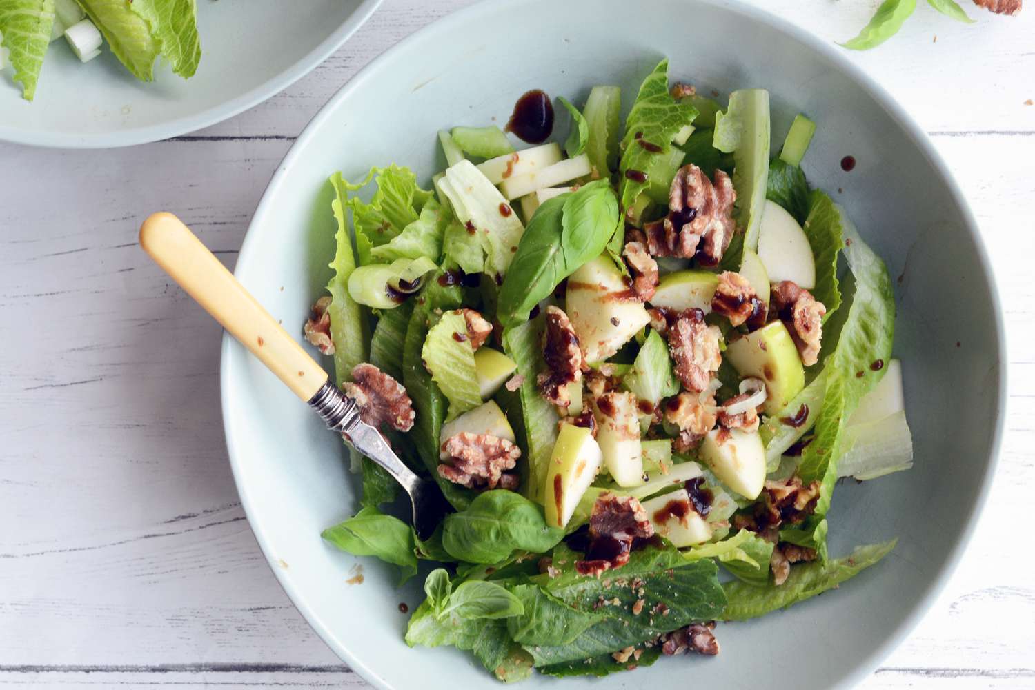 how-to-cut-apples-for-salad