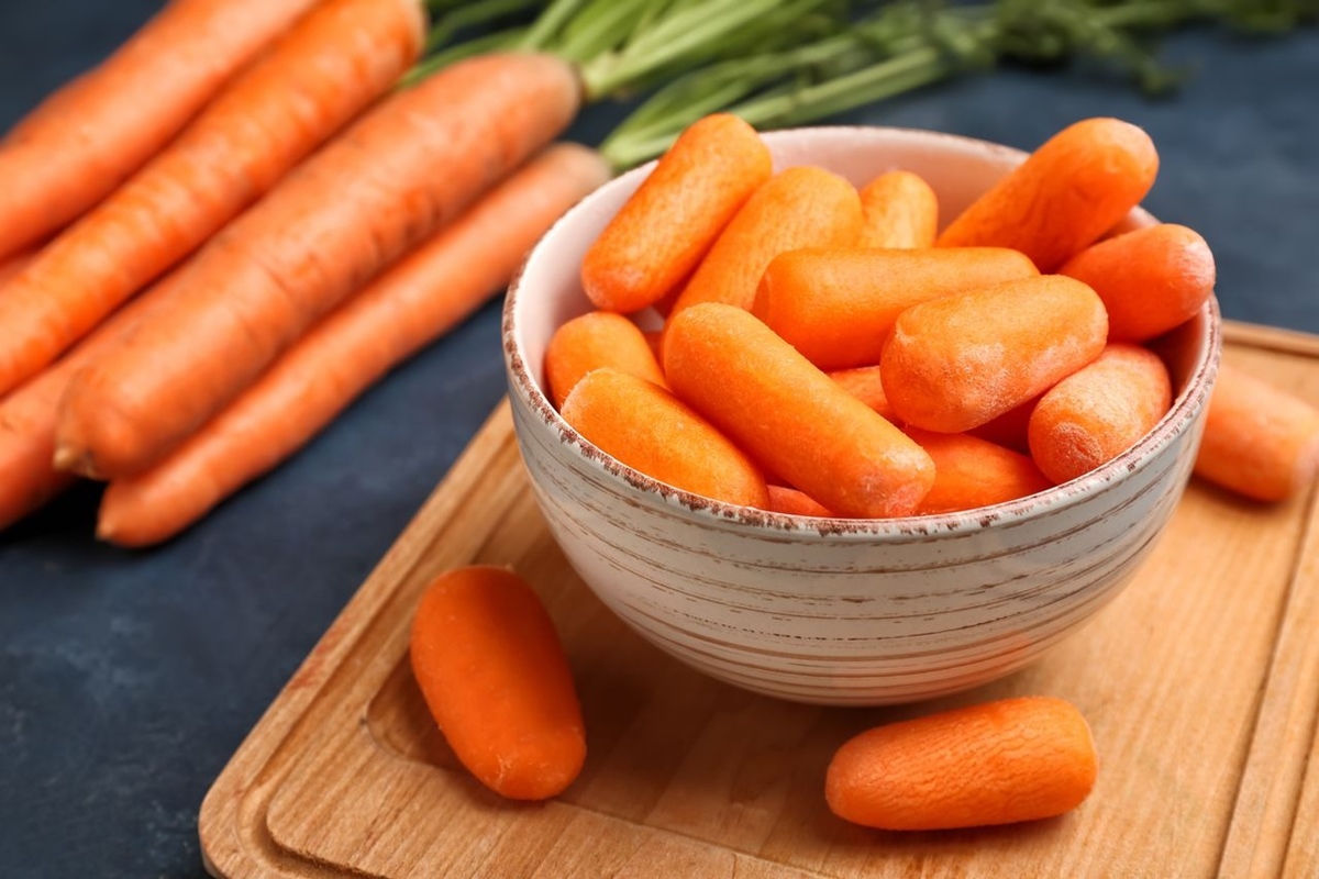 how-to-cut-baby-carrots