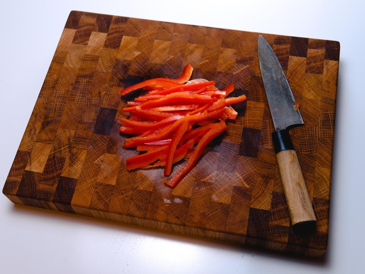 how-to-cut-bell-peppers-for-stir-fry