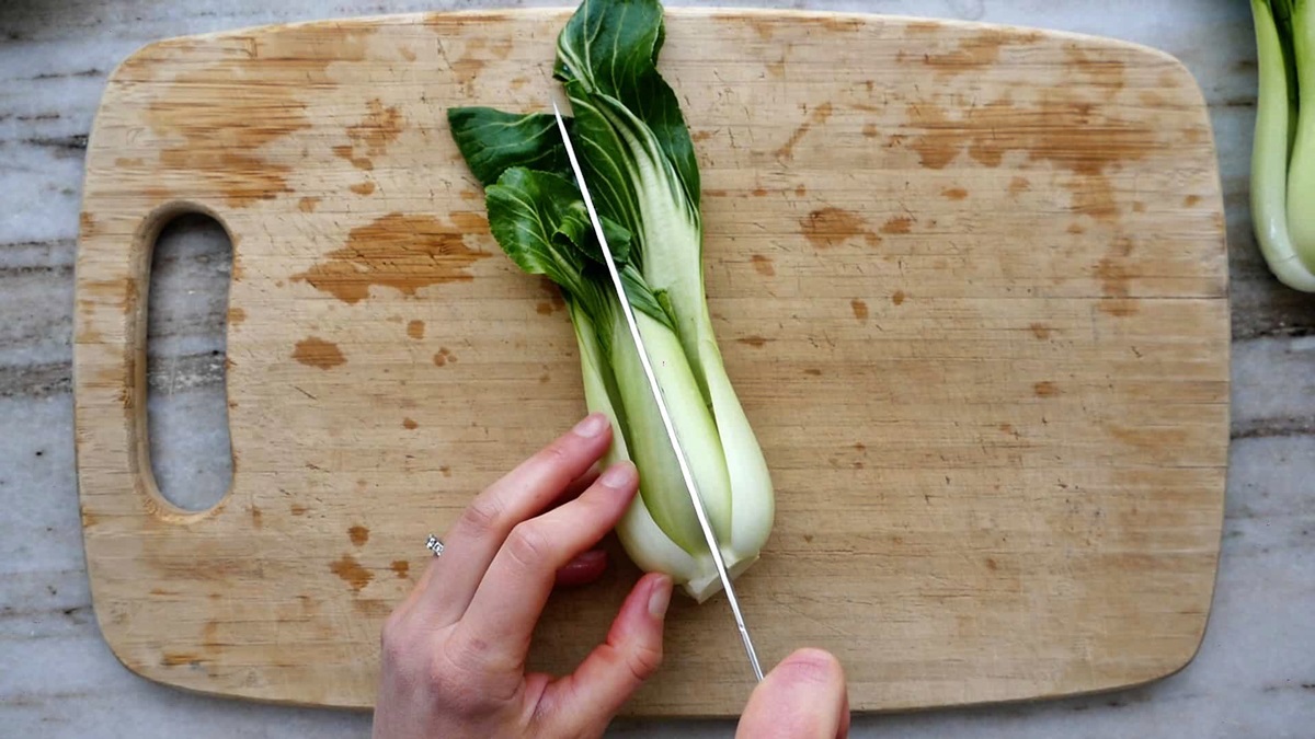 how-to-cut-bok-choy