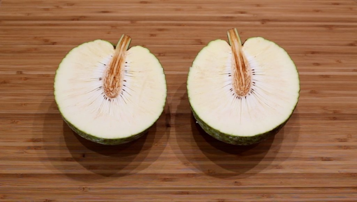 how-to-cut-breadfruit