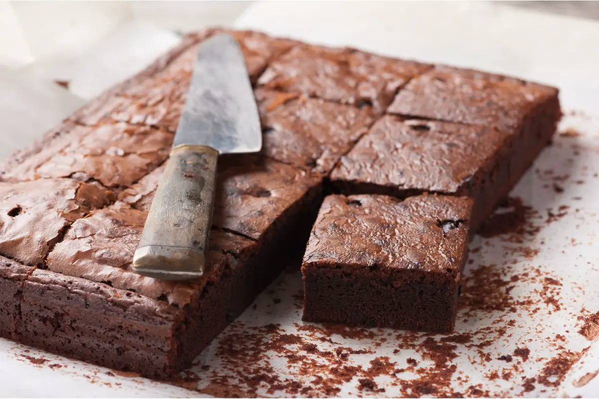 how-to-cut-brownies-without-sticking-to-knife