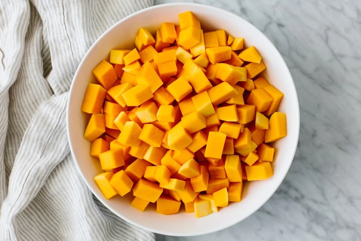 how-to-cut-butternut-squash-into-cubes