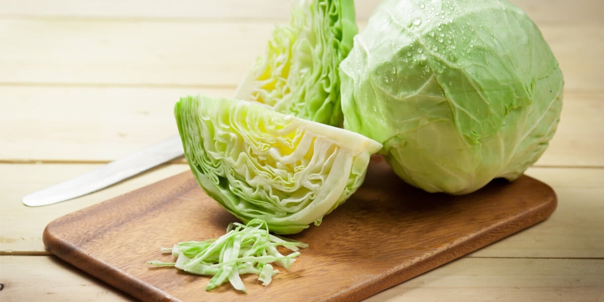 how-to-cut-cabbage-for-stir-fry