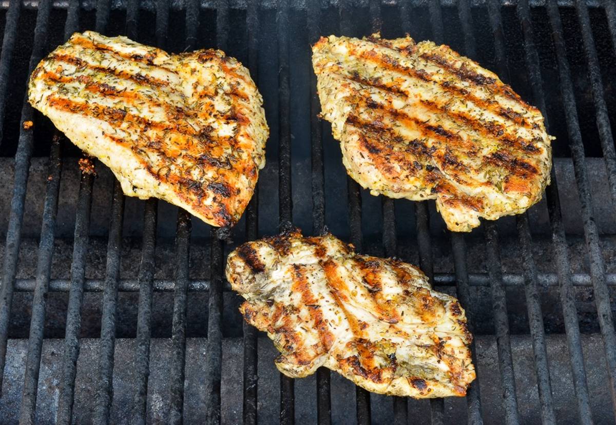 how-to-cut-chicken-breast-for-grilling