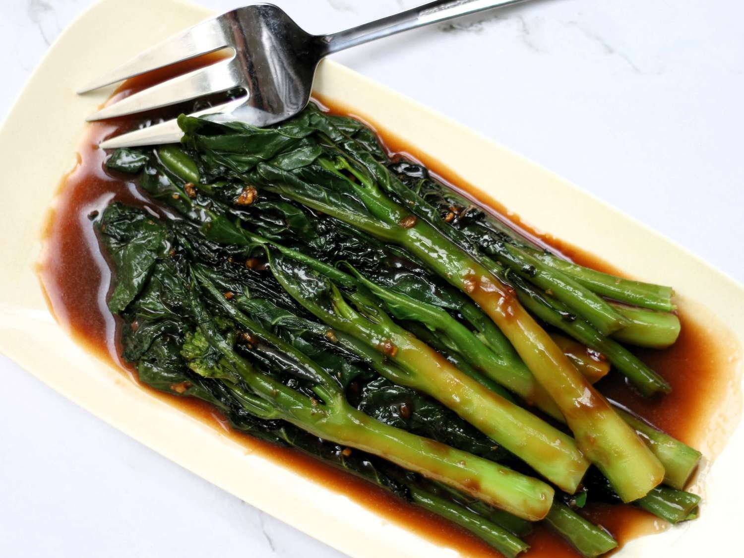 how-to-cut-chinese-broccoli