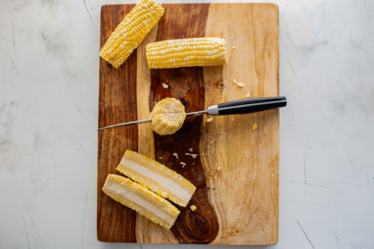 how-to-cut-corn-for-corn-ribs