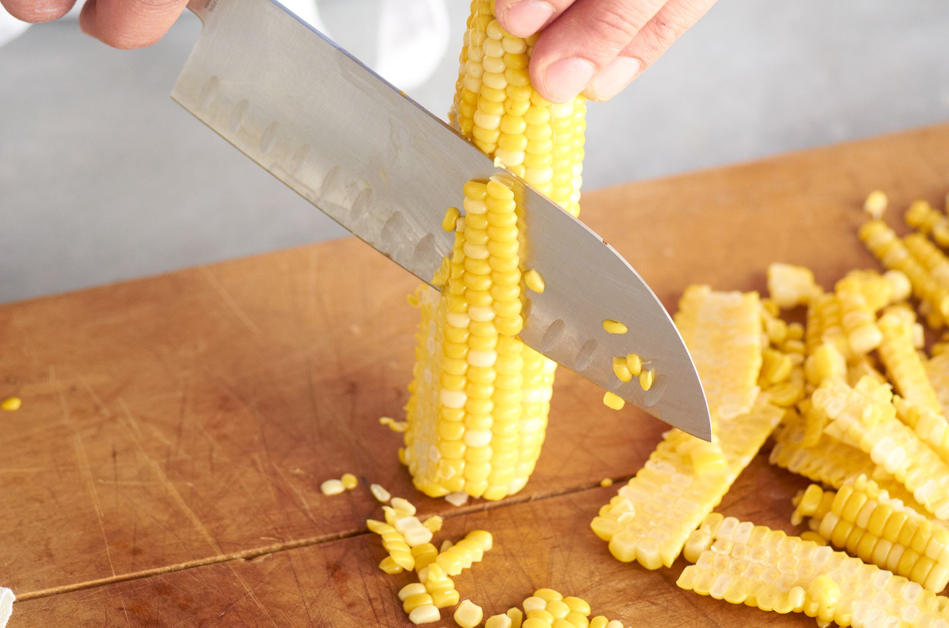 how-to-cut-corn-off-cob