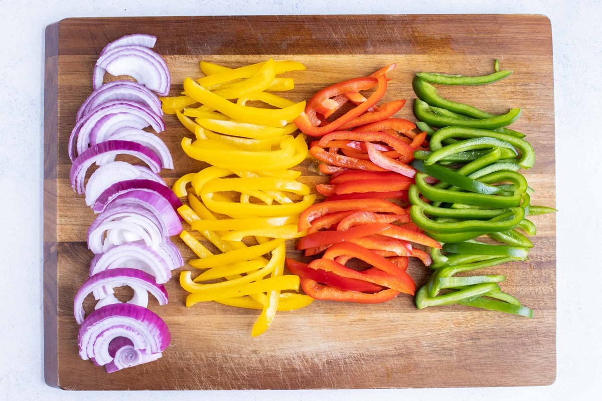 how-to-cut-fajita-veggies