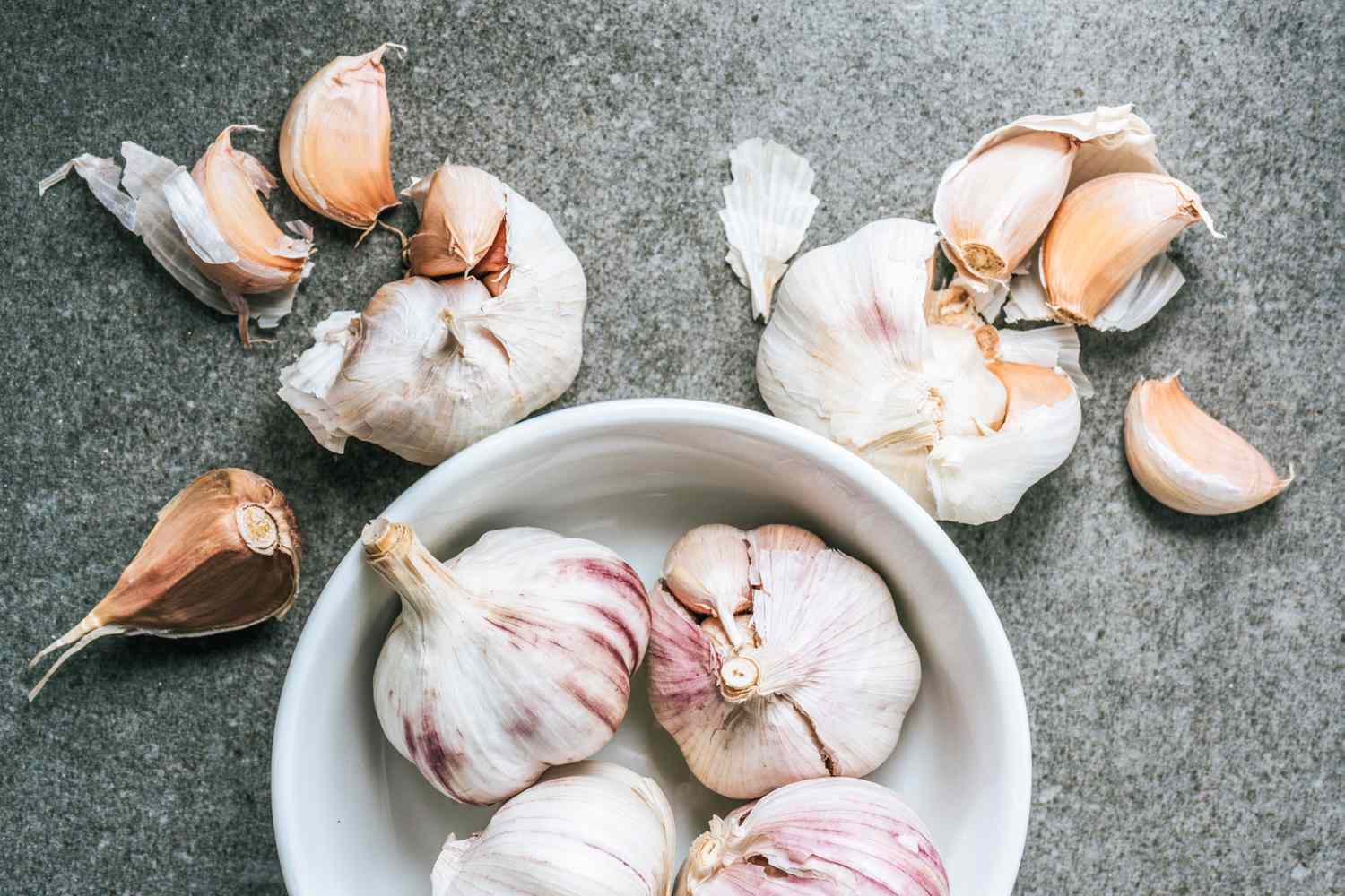 how-to-cut-fresh-garlic