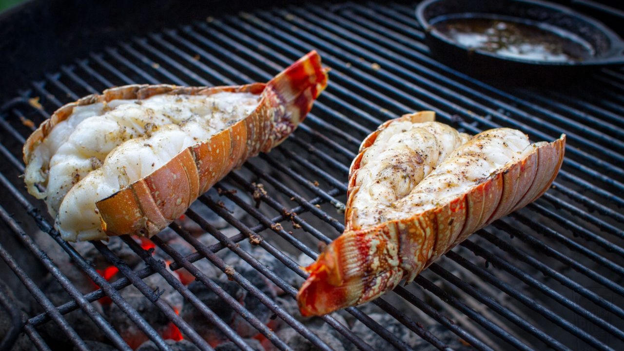 how-to-cut-lobster-tails-for-grilling