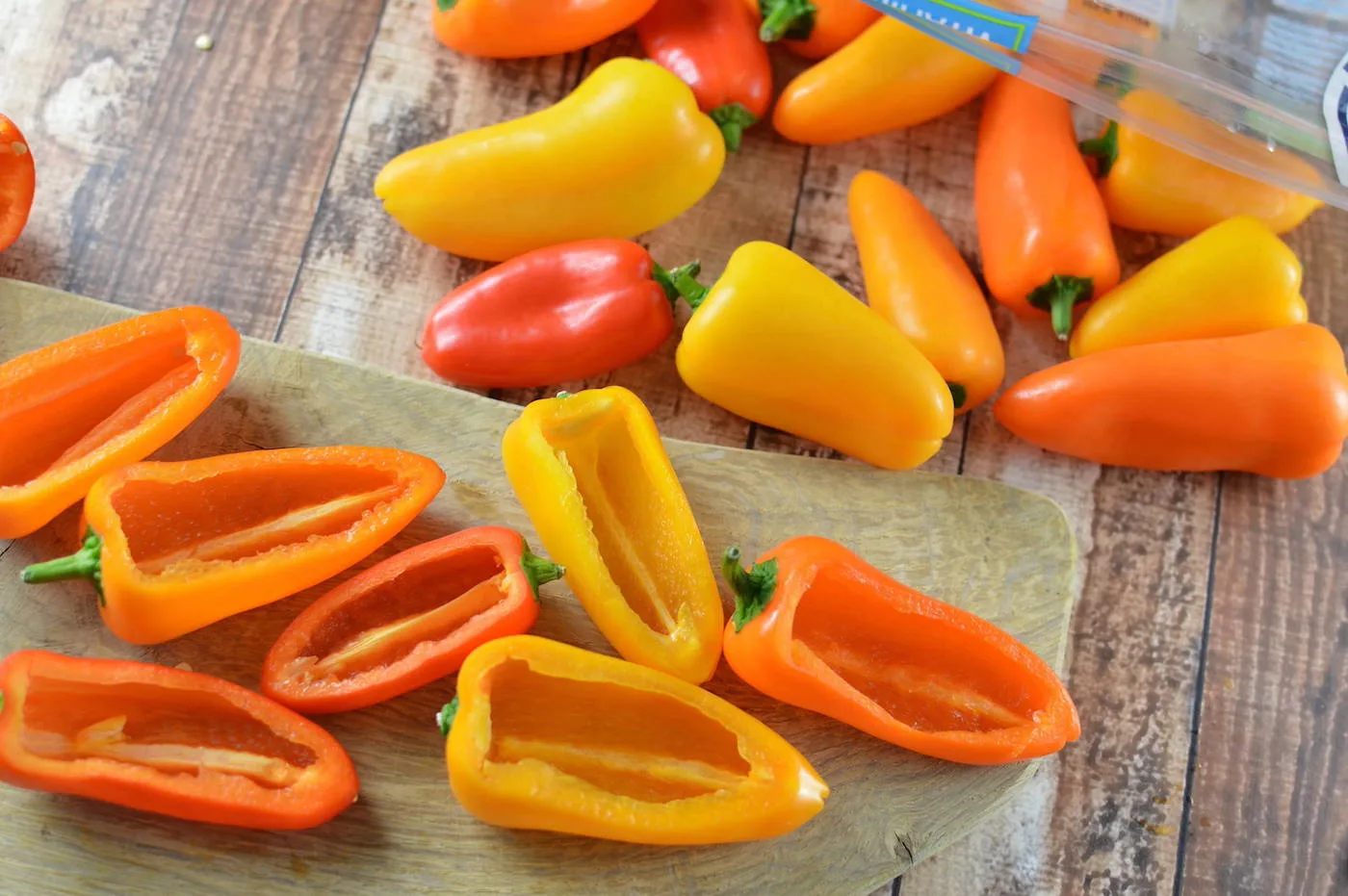 how-to-cut-mini-sweet-peppers