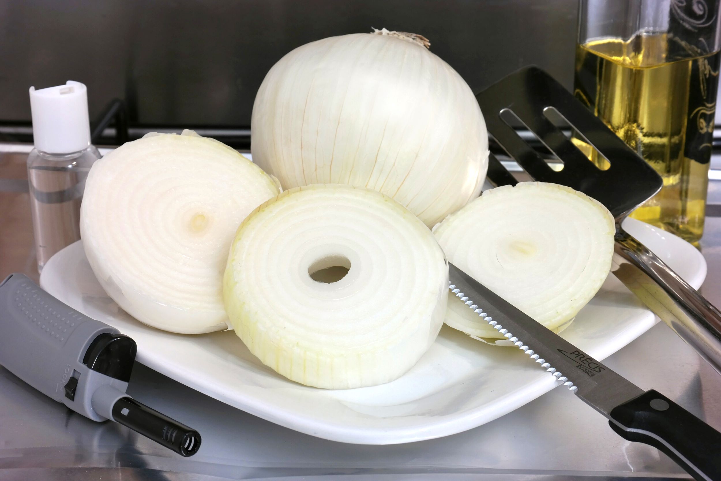 how-to-cut-onions-for-hibachi