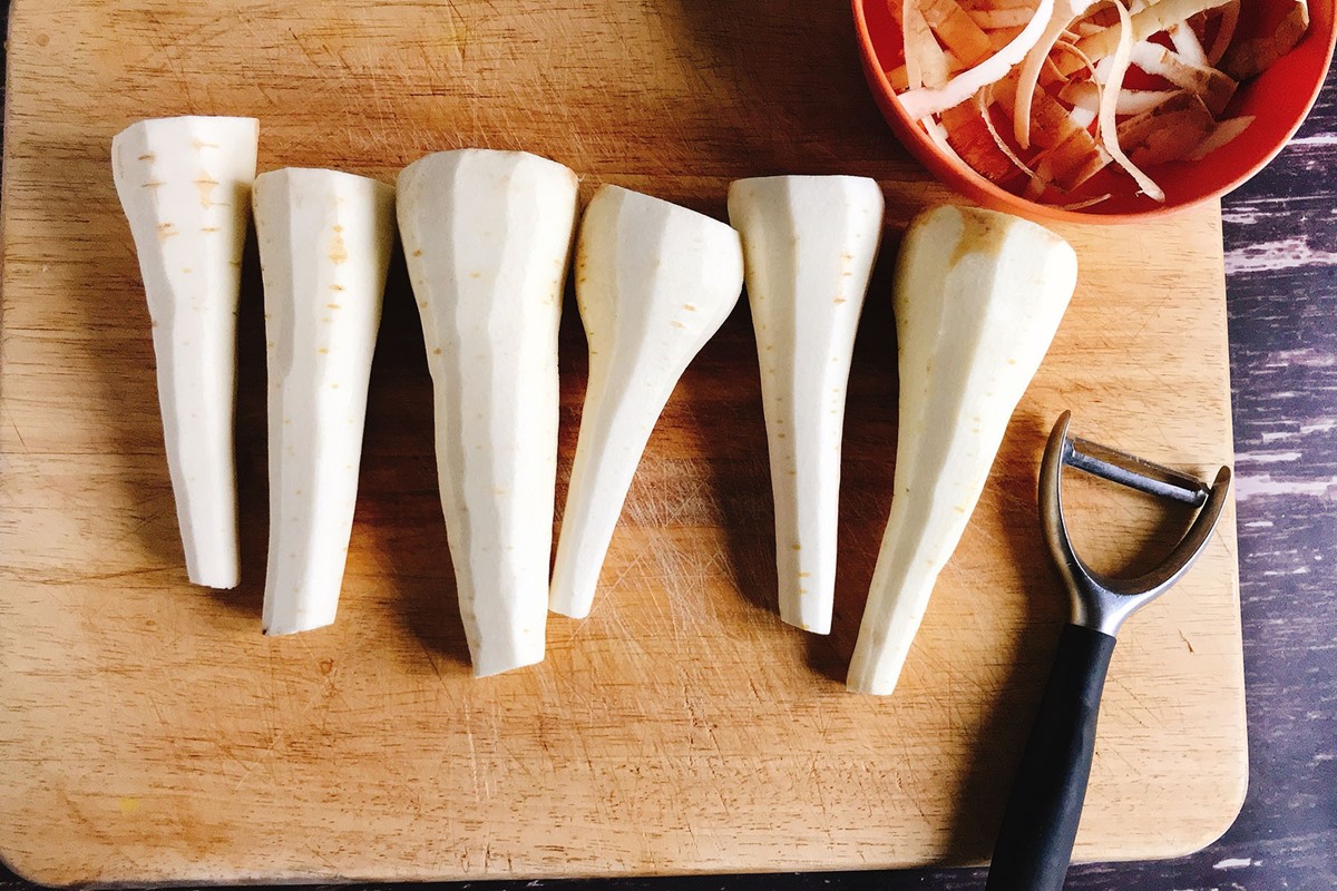 how-to-cut-parsnip-for-roasting