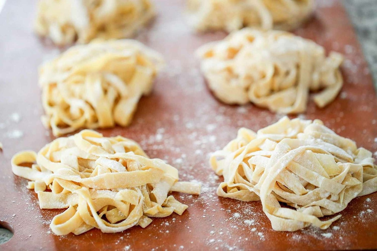 how-to-cut-pasta-without-a-machine