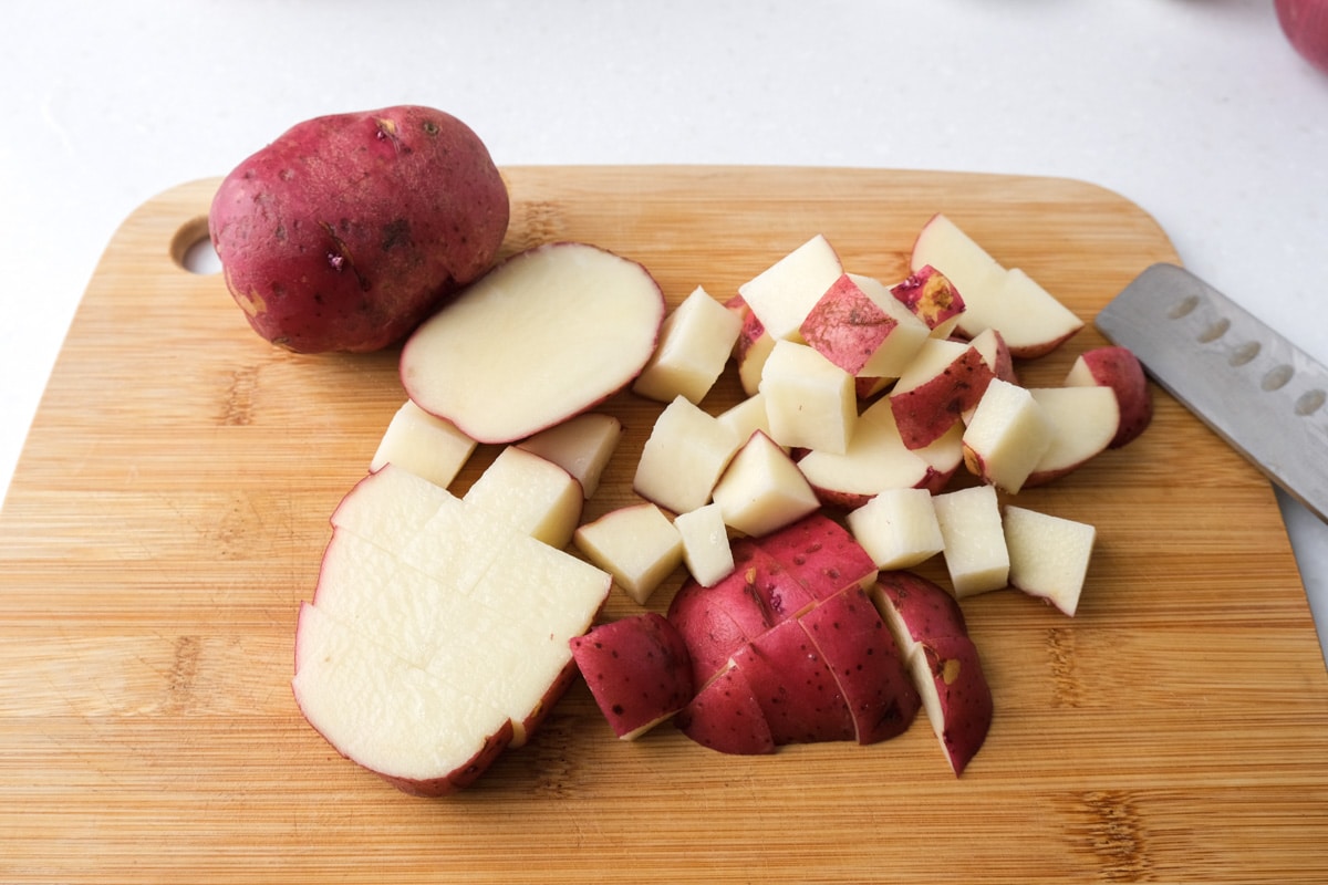 how-to-cut-red-potatoes-into-cubes