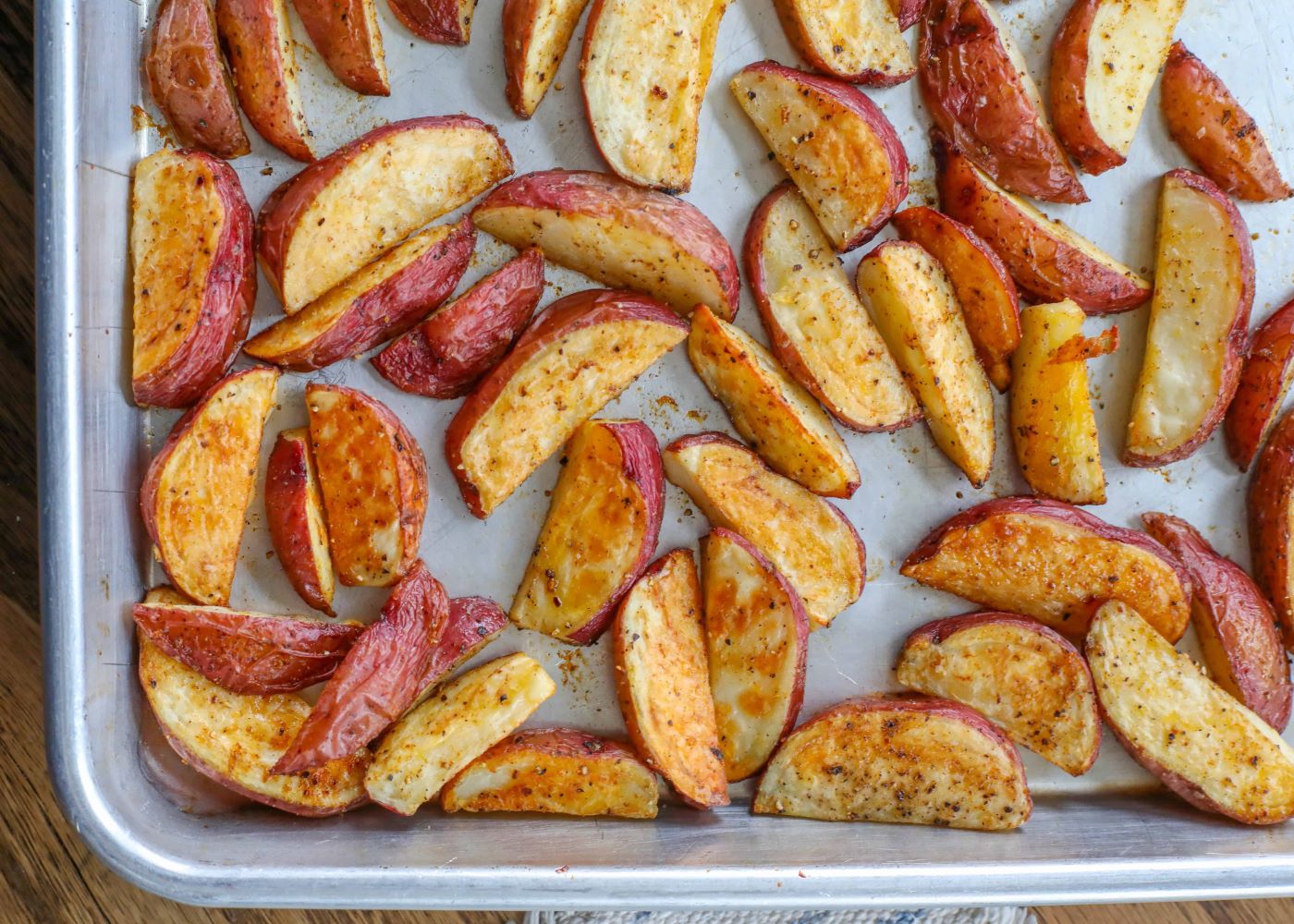 how-to-cut-red-potatoes-into-wedges
