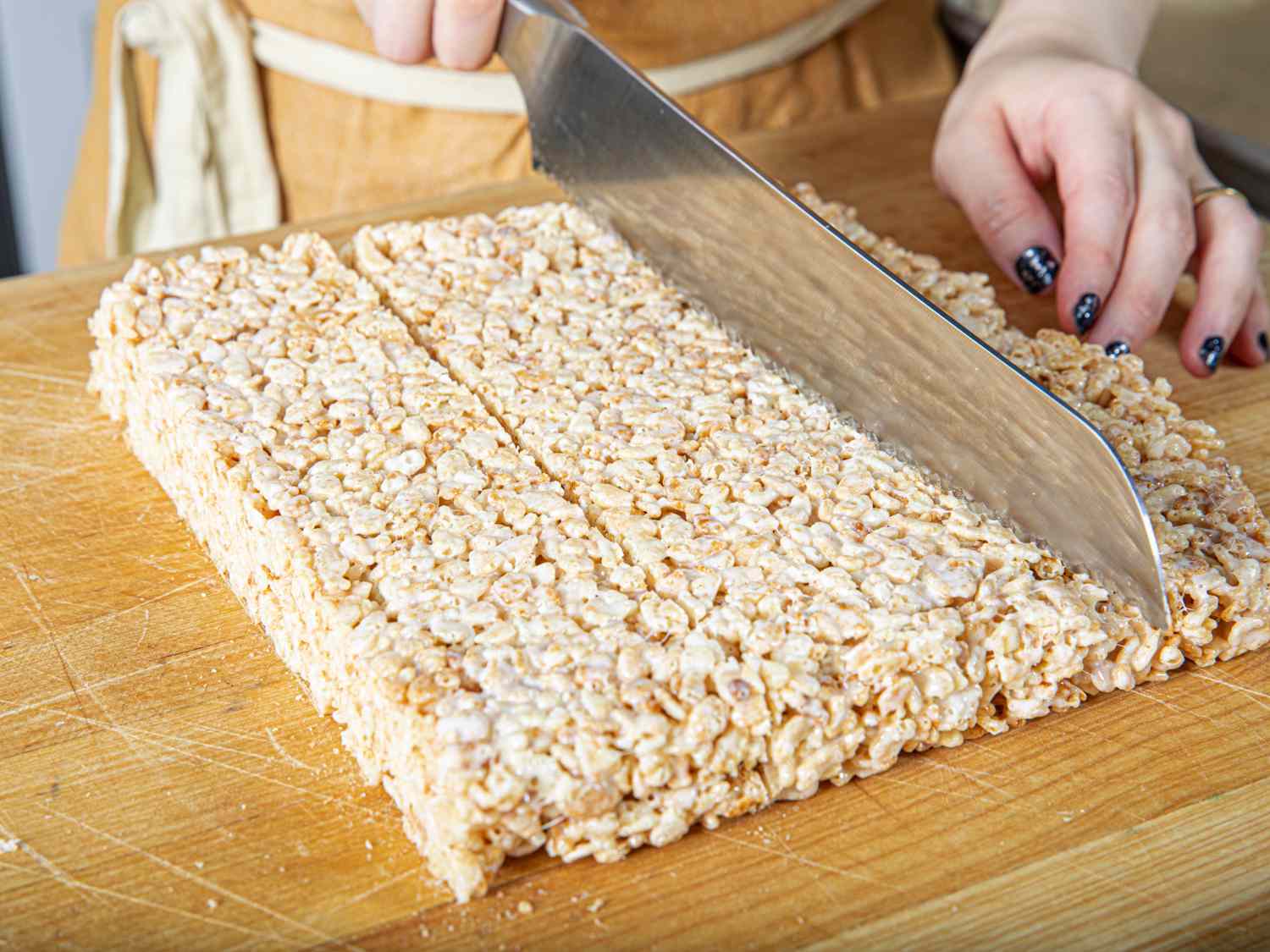 how-to-cut-rice-krispie-treats