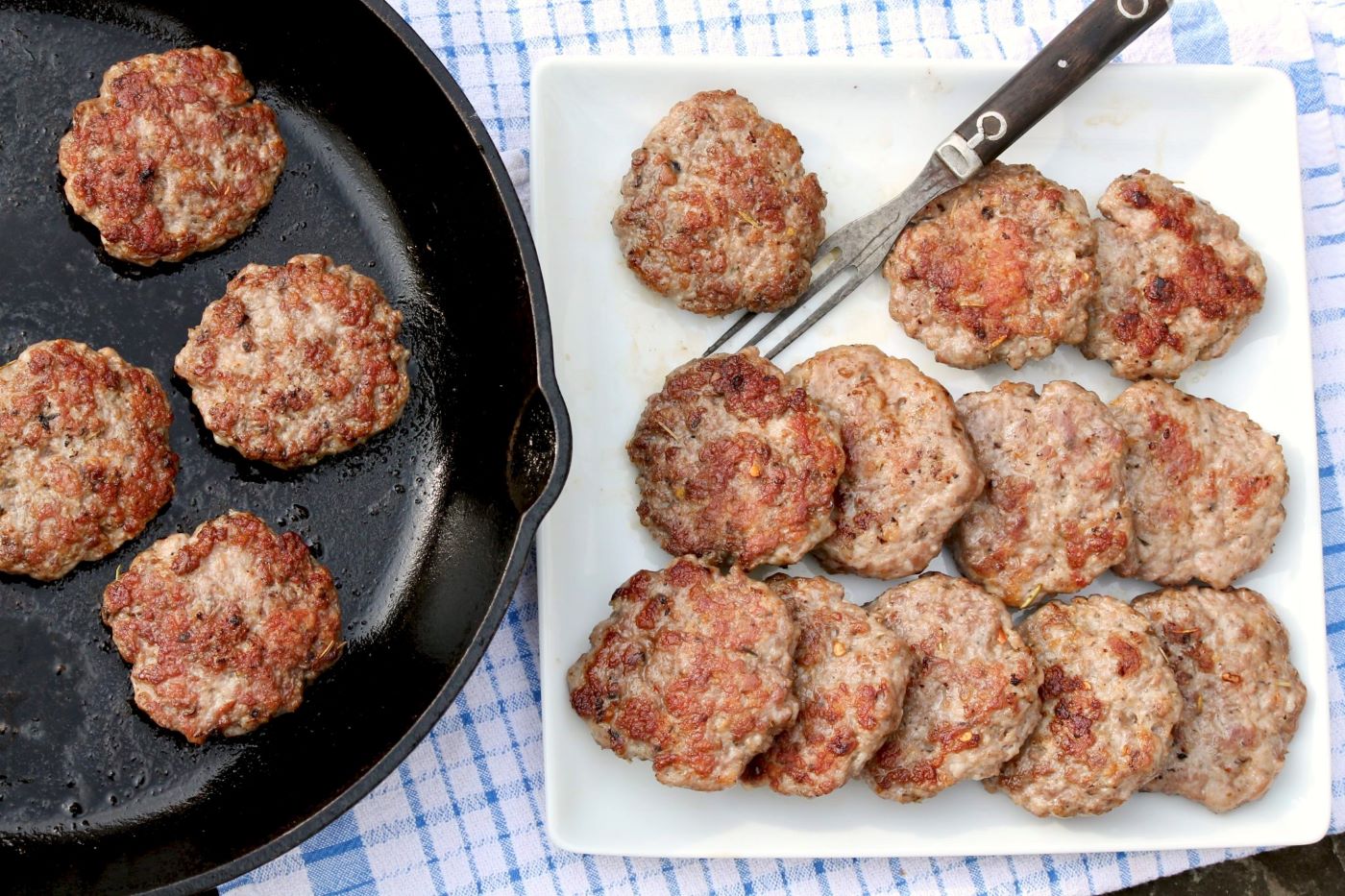 how-to-cut-sausage-patties