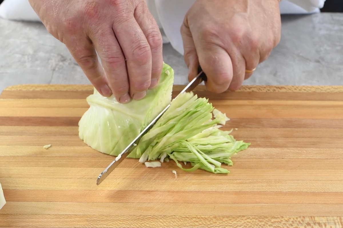 How To Cut Shredded Cabbage