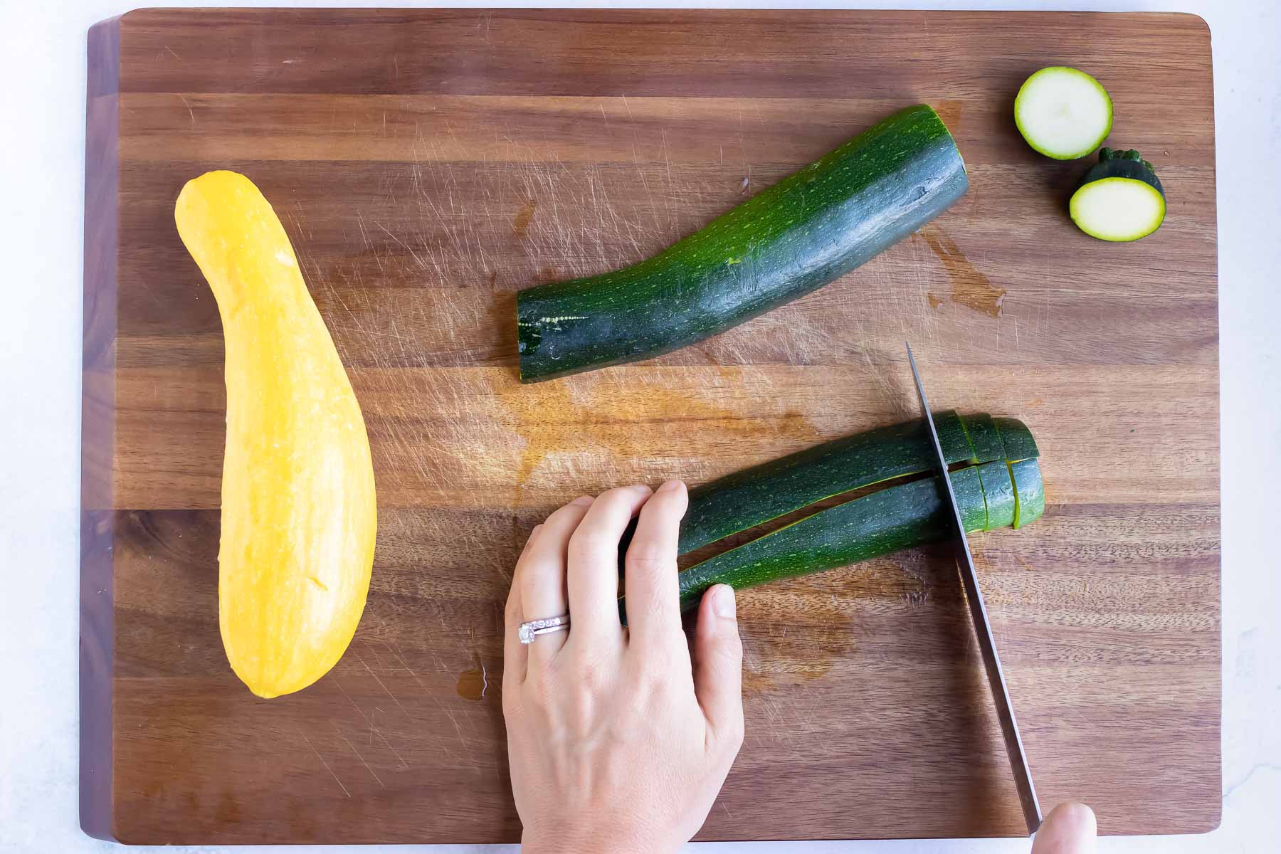 how-to-cut-squash-and-zucchini