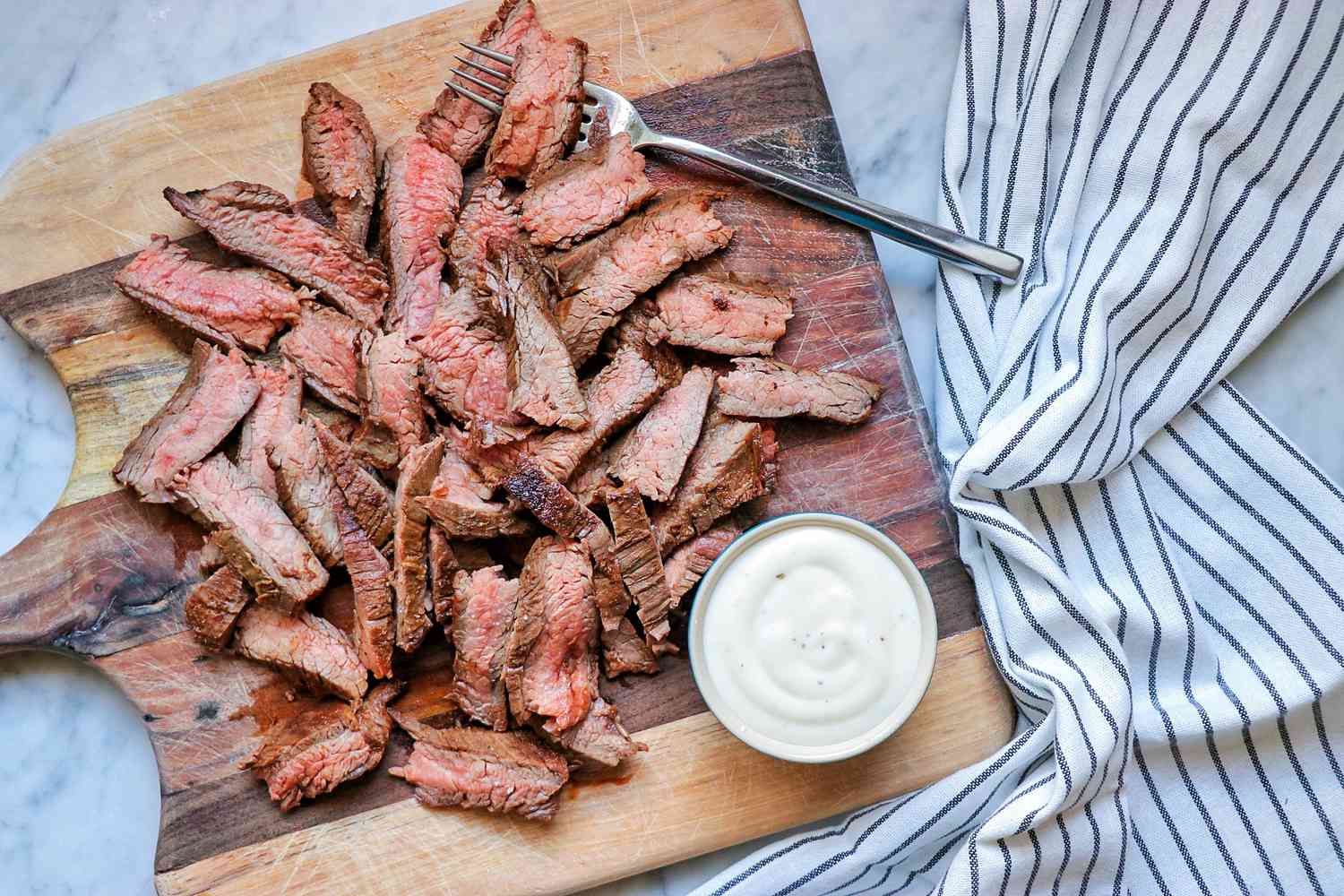 how-to-cut-steak-into-strips