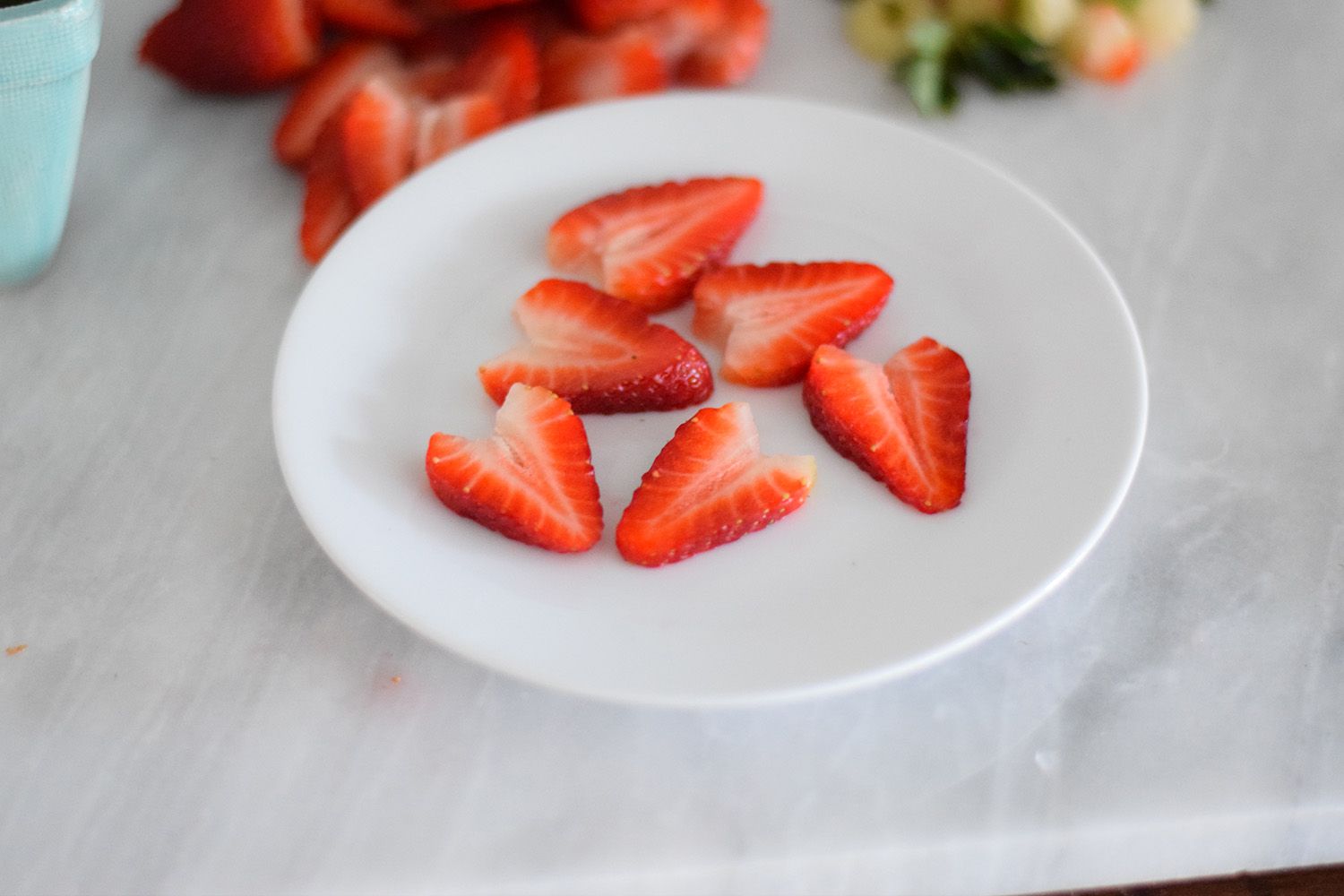 how-to-cut-strawberries-for-baby