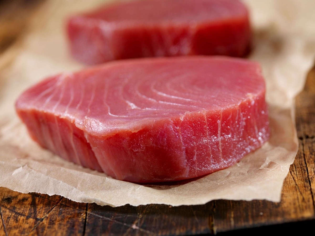 how-to-cut-tuna-steak
