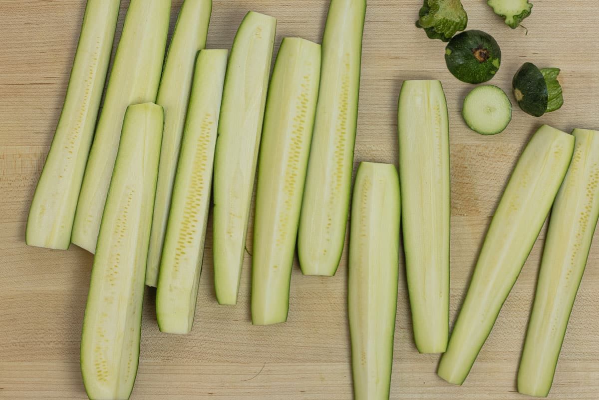 how-to-cut-zucchini-into-spears
